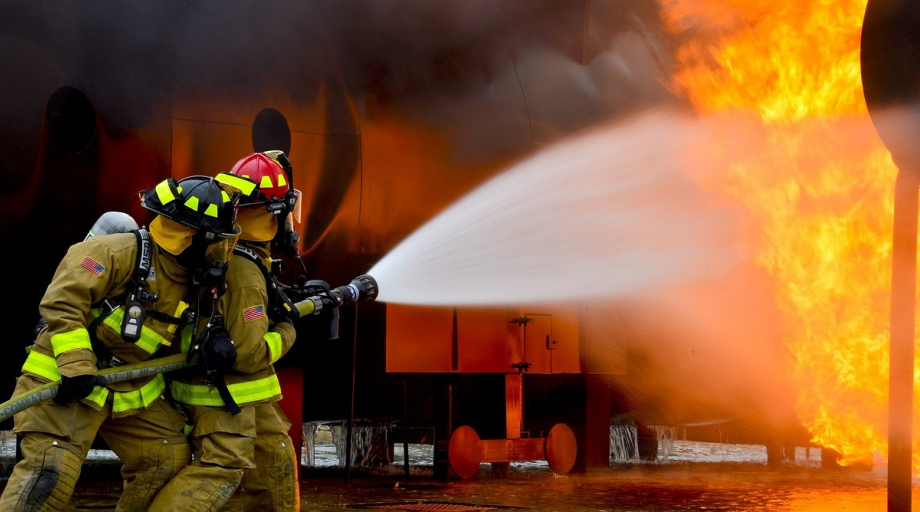 Zelf blussen en niet wachten op de brandweer